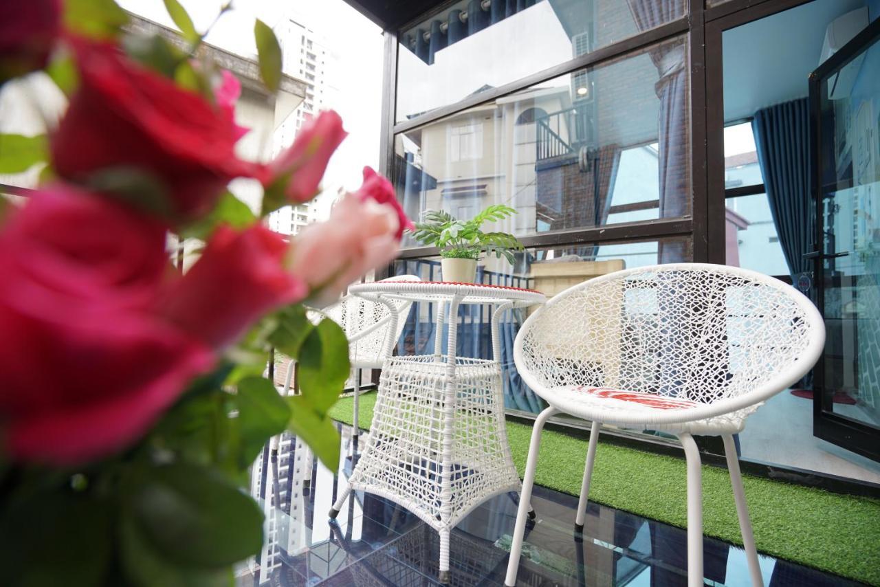 Private Room In Halong Center-Almor Homestay ها لونغ المظهر الخارجي الصورة